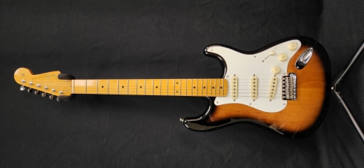 Store Special Product - Fender - Eric Johnson Stratocaster 2-tone Sunburst