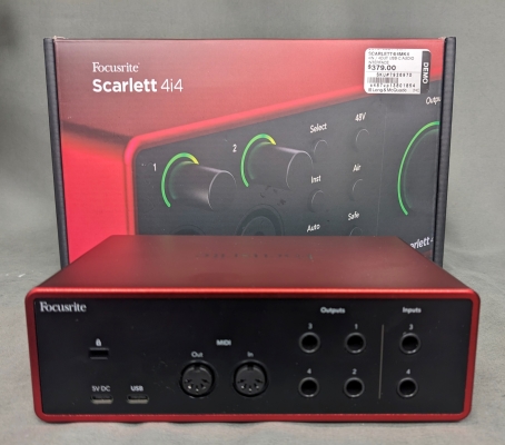 Store Special Product - Focusrite - SCARLETT4I4MK4