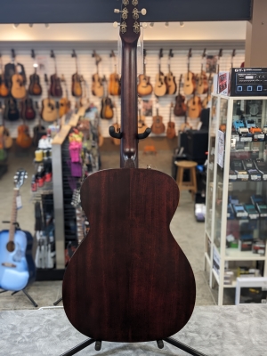 Store Special Product - Seagull Guitars - S52424
