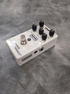 Store Special Product - MXR - M87