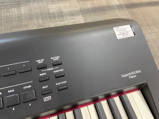 Store Special Product - Roland - RD-800