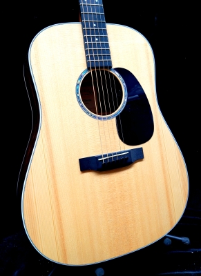 Store Special Product - Martin Guitars - D13-E Road Series Dreadnought