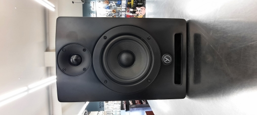 Store Special Product - Yorkville Sound - YSM5 studio monitor