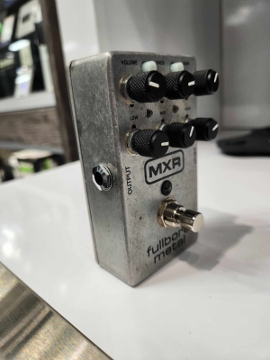 Store Special Product - MXR - FULLBORE METAL DISTORTION