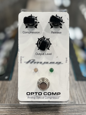 Store Special Product - Ampeg - Opto Comp