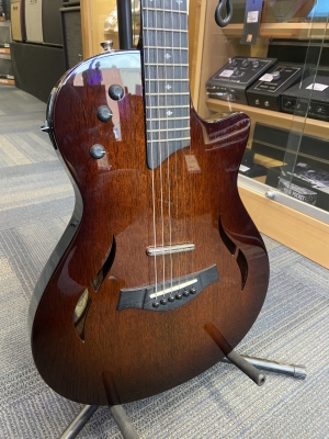 Store Special Product - Taylor Guitars - T5Z CLASSIC DLX
