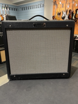 Store Special Product - Fender Blues Junior IV 15W 1x12 Tube Combo Amp Black