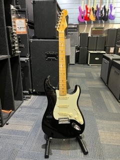 Store Special Product - Fender American Professional II Stratocaster Maple Fingerboard Black