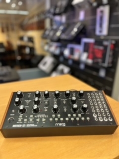 Store Special Product - Moog - MOTHER-32