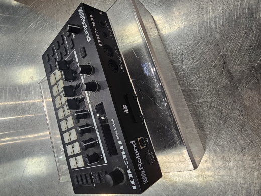 Store Special Product - Roland - MC-101 GROOVEBOX