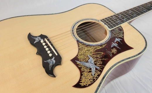Store Special Product - Gibson Doves in Flight - Antique Cherry