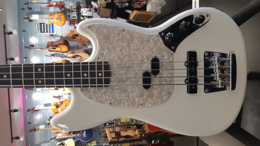 Store Special Product - FENDER AM PERFORMER MUSTANG BASS RW SAWT W/GB
