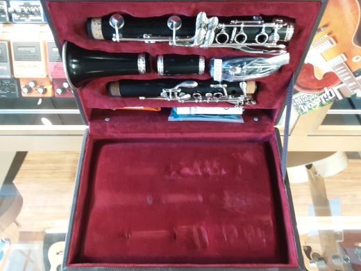 Store Special Product - E11 B flat Clarinet