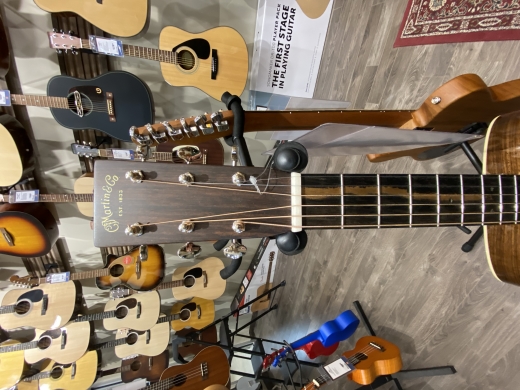 Store Special Product - Martin Guitars - HD-28 V18