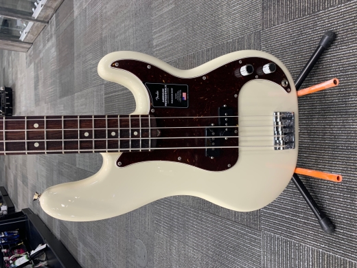 Store Special Product - Fender - American Professional II Precision Bass, Rosewood Fingerboard - Olympic White