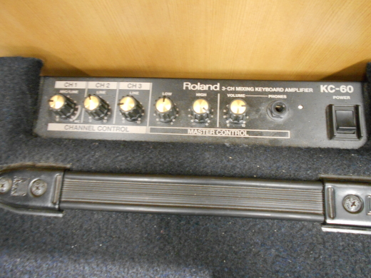 Store Special Product - Roland - KC-60