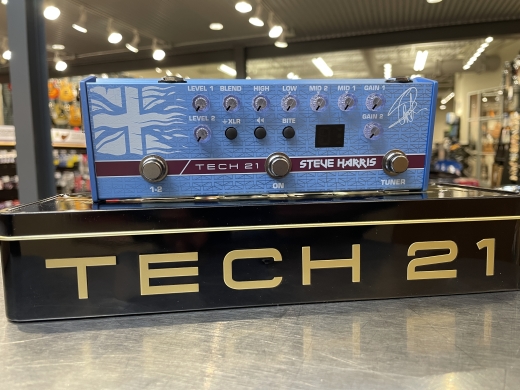 Store Special Product - Tech 21 - T21-SH1