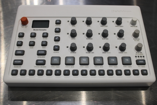 Store Special Product - Elektron - MODEL:SAMPLES