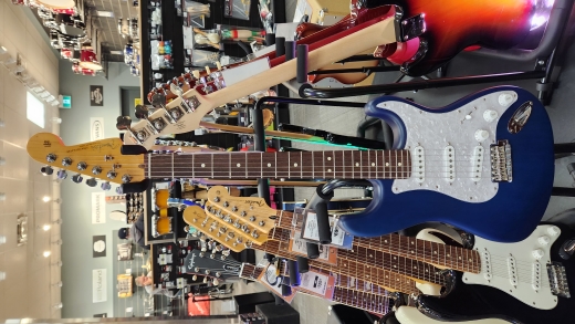 Store Special Product - FENDER CORY WONG STRAT