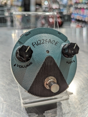 Store Special Product - DUNLOP FUZZ FACE JIMI HENDRIX SIGN.