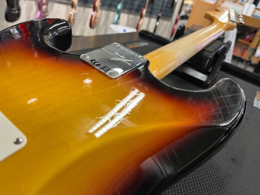 Store Special Product - Fender Custom Shop 66 STRAT DLX