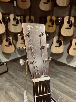 Store Special Product - Martin Guitars - OM-21 V18