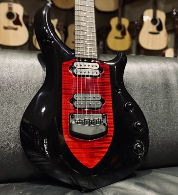 Store Special Product - Ernie Ball Music Man - MAJESTY 6 SANGUINE RED