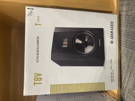 Store Special Product - ADAM Audio - AD-T8V