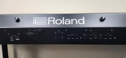 Store Special Product - Roland - FP-90-BK