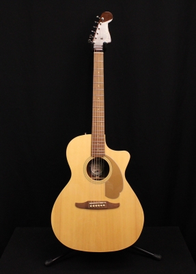 Store Special Product - Fender - Newporter Player Natural